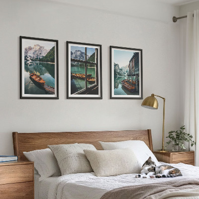 3 paveikslų rinkinys su rėmais Kalnų ežero valčių namelis