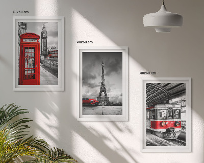3 paveikslų rinkinys su rėmais Londono ir Paryžiaus transporto piktogramos