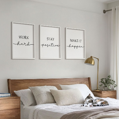 Įrėmintas triptikas Minimalistiniai motyvaciniai užrašai