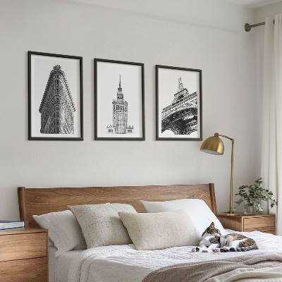 3 paveikslų rinkinys su rėmais Architektūriniai juodai balti pastatai