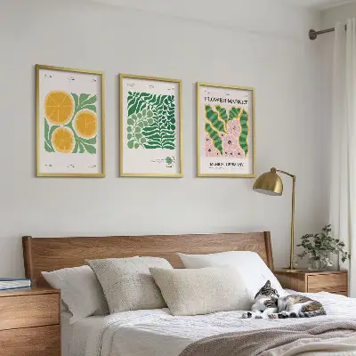 Pasteliniai vaisių ir augalų motyvai įrėmintas triptikas