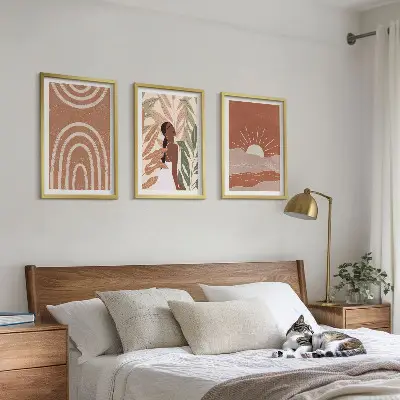 Boho abstrakčios formos įrėmintas triptikas