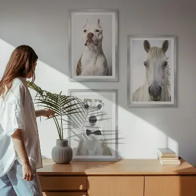 Elegantiškų šunų ir arklių portretų rinkinys 3 paveikslai su rėmais