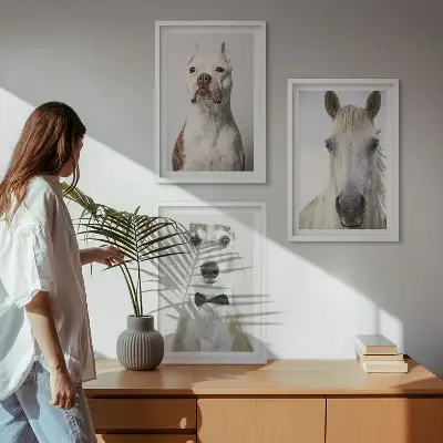 Elegantiškų šunų ir arklių portretų rinkinys 3 paveikslai su rėmais