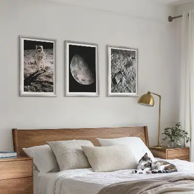 Astronauto Mėnulyje nuotraukos 3 paveikslų rinkinys su rėmais