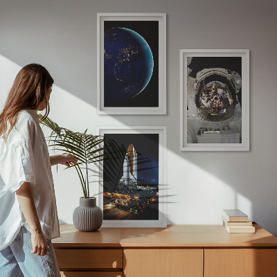 3 paveikslų rinkinys su rėmais Kosmoso Žemės astronautų raketa