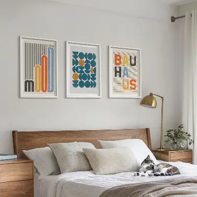Bauhaus geometriniai raštai 3 paveikslų rinkinys su rėmais