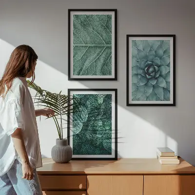 3 paveikslų rinkinys su rėmais augalų lapai stambiu planu