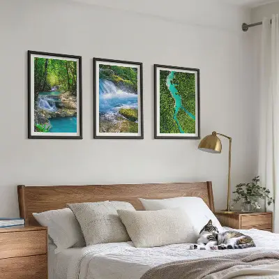 Žali miškai, krištoliniai vandenys 3 paveikslų rinkinys su rėmais