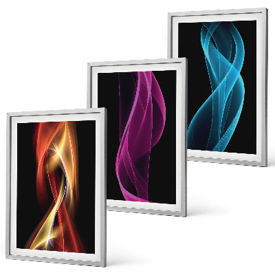 Įrėmintas triptikas Neoninių bangų linijos tamsiame fone