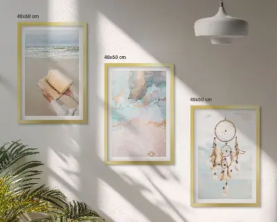 Abstraktus jūros temos triptikas įrėmintas boho stiliaus paveikslas