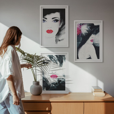 3 paveikslų rinkinys su rėmais Moterų su lūpomis portretai