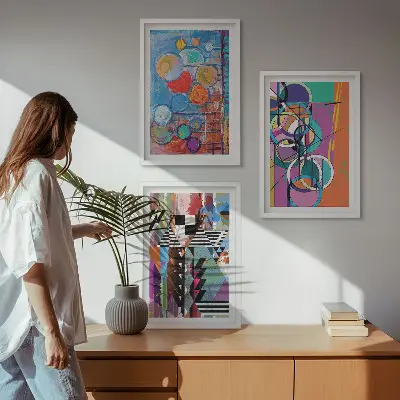 Spalvinga abstrakti apskritimų geometrija 3 paveikslų rinkinys su rėmais