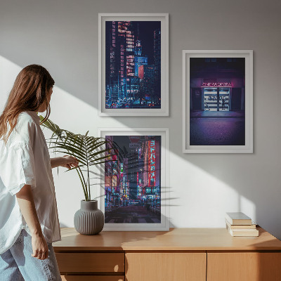 3 paveikslų rinkinys su rėmais Naktinio miesto neoninis įėjimas