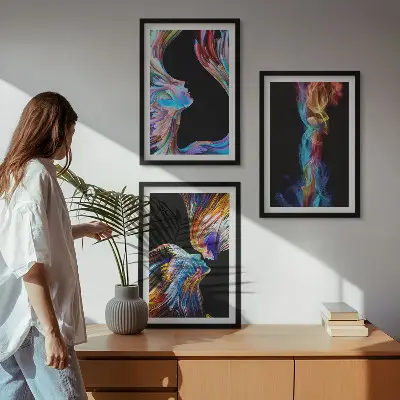 Spalvingi abstraktūs veidai 3 paveikslų rinkinys su rėmais