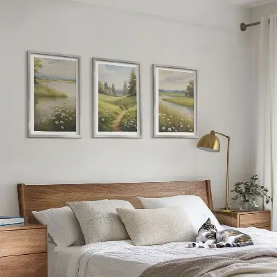 3 paveikslų rinkinys su rėmais pavasario peizažas su upe ir pieva