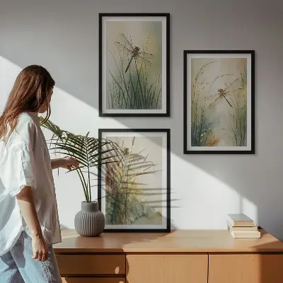 Laumžirgių žolės virš vandens 3 paveikslų rinkinys su rėmais