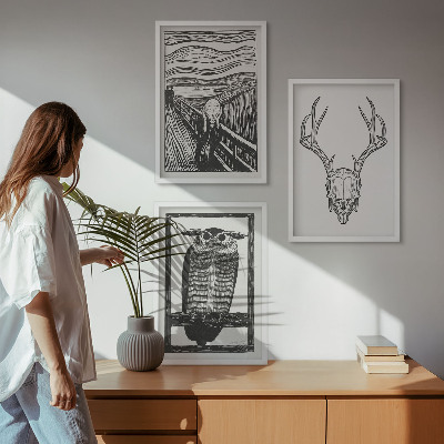 Įrėmintas triptikas Rėkiančios kaukolės pelėdos grafika