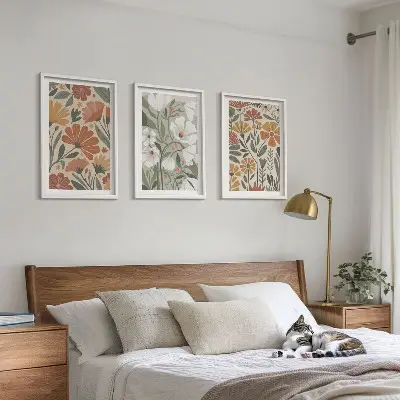 3 paveikslų rinkinys su rėmais gėlių raštai, oranžinė ir žalia spalvos