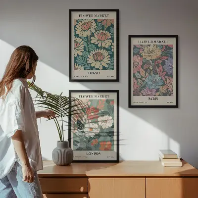 3 paveikslų rinkinys su rėmais gėlių motyvų plakatai su Tokijo, Paryžiaus ir Londono vaizdais