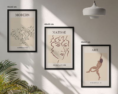 Įrėmintas triptikas Stilingi grafikos gėlių personažai