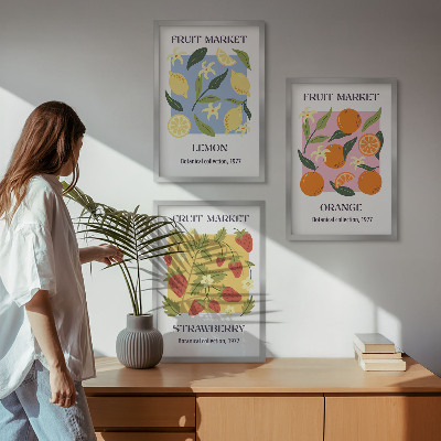 Įrėmintas triptikas Vaisių plakatai su citrinomis ir braškėmis