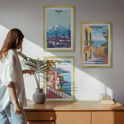 Įrėmintas triptikas Spalvingi retro miesto peizažai