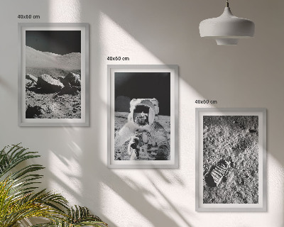 3 paveikslų rinkinys su rėmais NASA nufotografavo Mėnulio astronautą