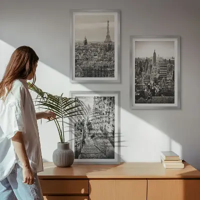 Įrėmintas triptikas su Paryžiaus ir Niujorko laiptų vaizdais