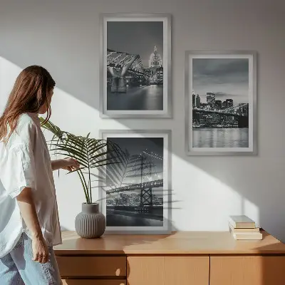Įrėmintas triptikas tiltai ir miesto architektūra pilkos spalvos
