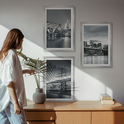 Įrėmintas triptikas Tiltai, miesto architektūra, pilka