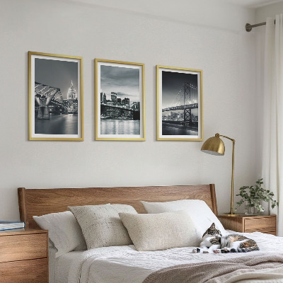 Įrėmintas triptikas Tiltai, miesto architektūra, pilka