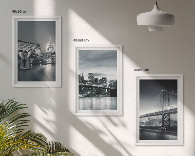 Įrėmintas triptikas Tiltai, miesto architektūra, pilka