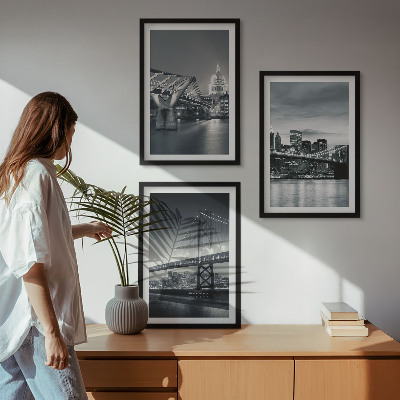 Įrėmintas triptikas Tiltai, miesto architektūra, pilka