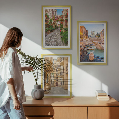 3 paveikslų rinkinys su rėmais Žavingos fontano gatvelės