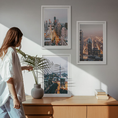 3 paveikslų rinkinys su rėmais Miestai naktį, dangoraižių šviesos