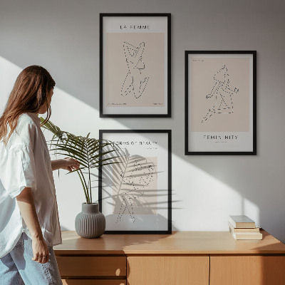 Įrėmintas triptikas Moterų siluetų minimalizmo plakatas