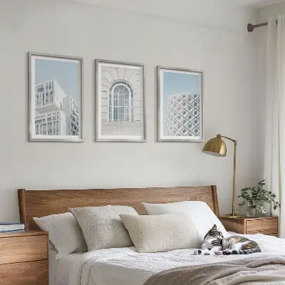 Šiuolaikinės architektūros geometrija 3 paveikslų rinkinys su rėmais