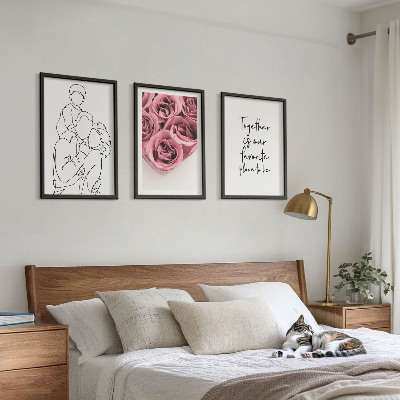3 paveikslų rinkinys su rėmais Šeimyninės linijinio piešinio rožių puokštės