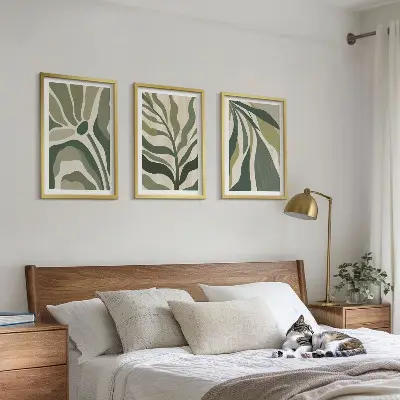 Nudažytų žalių lapų iliustracijos 3 paveikslų rinkinys su rėmais