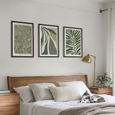 3 paveikslų rinkinys su rėmais Lapai banguotomis linijomis žali