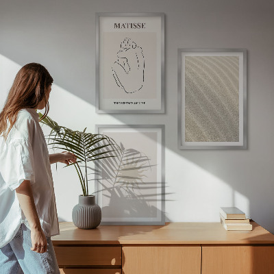 Įrėmintas triptikas Minimalistinės smėlio linijos saulėje