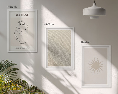Įrėmintas triptikas Minimalistinės smėlio linijos saulėje