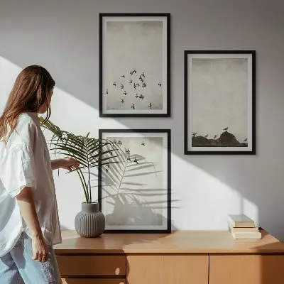 Paveikslų rinkinys „Paukščiai skrenda minimalistiniu stiliumi“ 3 paveikslai su rėmais