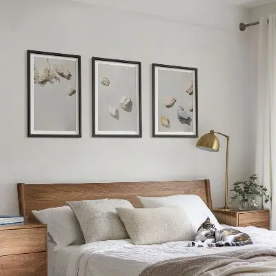 Boho stiliaus akmenų ir paplūdimio dekoracijų triptikas įrėmintas paveikslų rinkinys