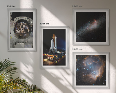 4 paveikslų rinkinys su rėmais Astronautai nusileidžia Mėnulyje