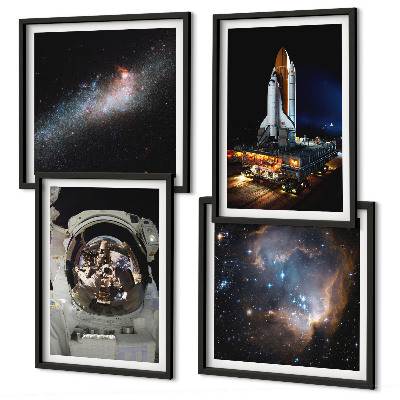 4 paveikslų rinkinys su rėmais Astronautai nusileidžia Mėnulyje