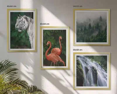 Paveikslų kompozicija ant sienos tigro krioklio ir flamingų gamtos motyvais