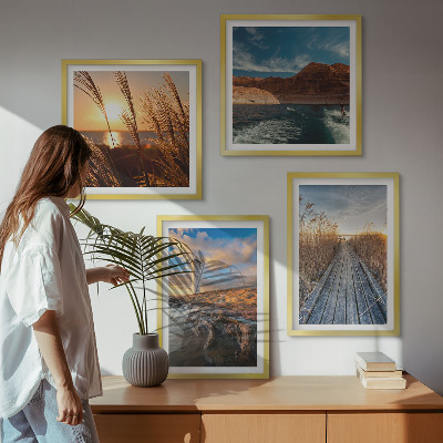 4 paveikslų rinkinys su rėmais Švyturio žolės molas