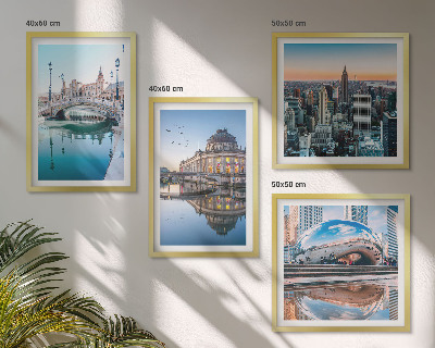 4 paveikslų rinkinys su rėmais Miestų ant vandens architektūra